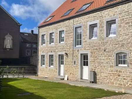 magnifique maison en pierres - village de jehanster