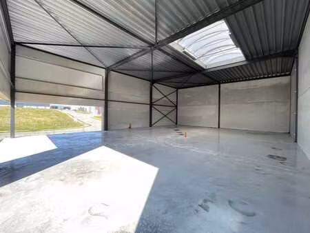 unité pme 325 m² près aéroport charleroi