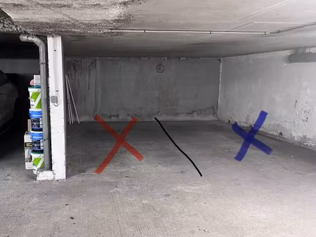 marion : notre place de parking à l' aguillon