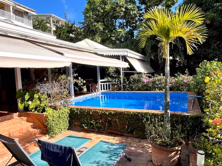 vente maison 5 pièces 158 m² à le gosier (97190)  795 000 €