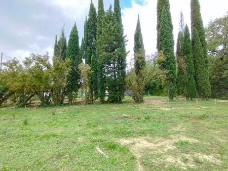 terrain constructible viabilisé à vendre