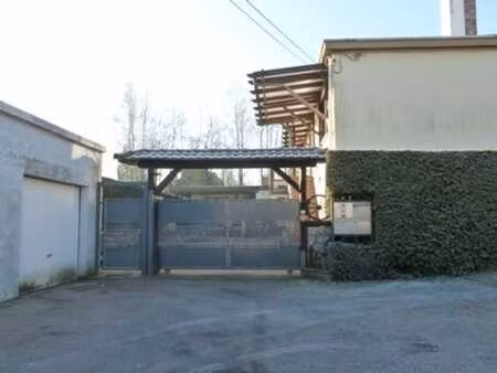 bungalow une chambre dans propriété sécurisée