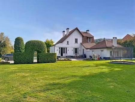 charmante maison rénovée au large potentiel