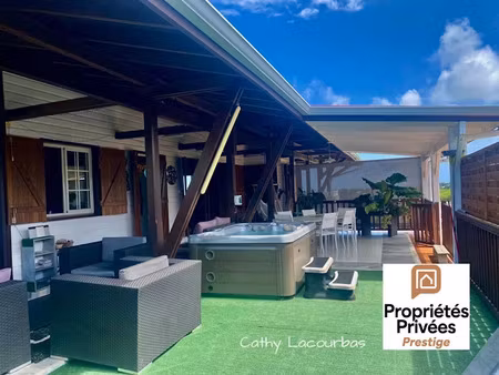 vente villa 8 pièces 276 m² à petit bourg (97170)  795 000 €