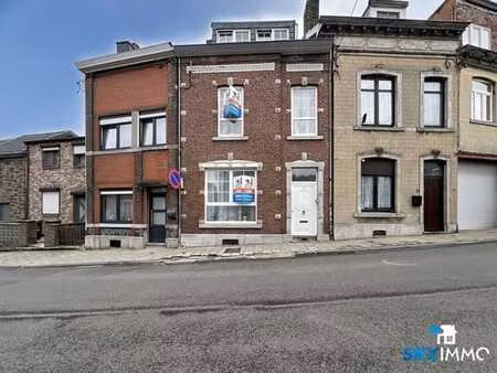 spacieuse maison 4 chambres - terrasse - garage