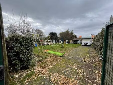 vente terrain à frossay (44320) : à vendre / 380m² frossay