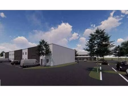 local d'activités à louer