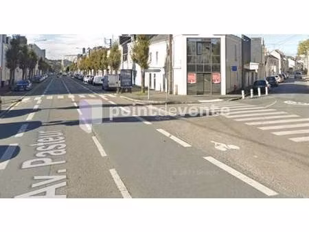 local commercial à vendre