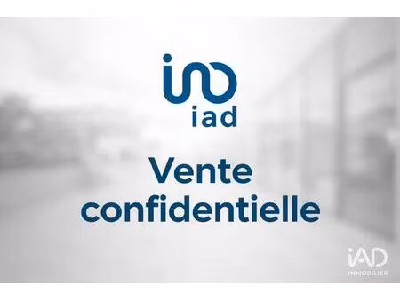 vente murs commerciaux 2 500 m²