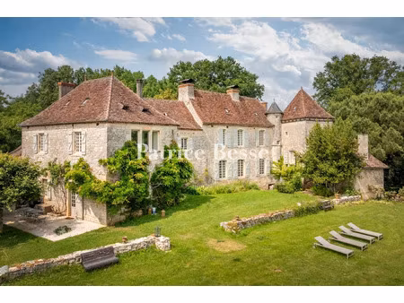 vente manoir 9 pièces 590 m² à martel (46600)  1 780 000 €