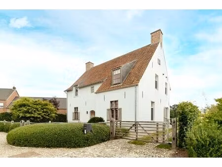 villa écoénergétique aux finitions haut de gamme