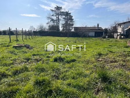 terrain constructible viabilisé à vendre