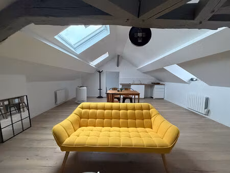 spacieux studio situe a louviers de 35m2