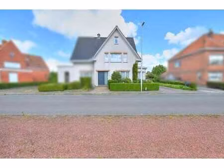 half open bebouwing met mogelijkheid tot 5 slaapkamers  h...