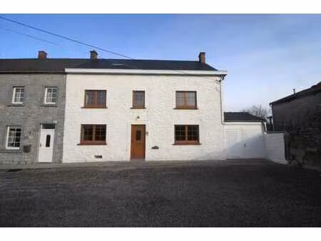 belle maison 3 façades 4 chambres avec jardin et garage