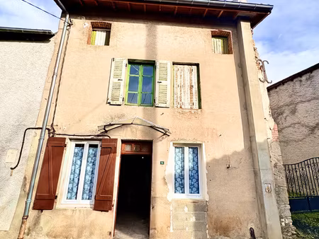 charmante maison de bourg 107 m2 potentiel d'aménagement