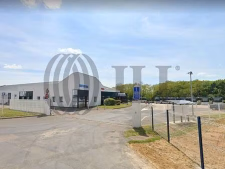 local d'activités à louer