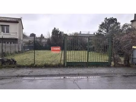 terrain constructible à vendre