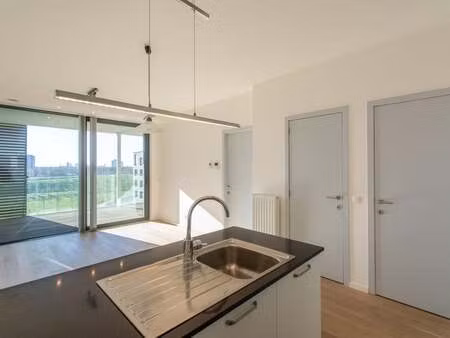 appartement à louer à antwerpen € 985 (llhpw) - skyline renting services | zimmo