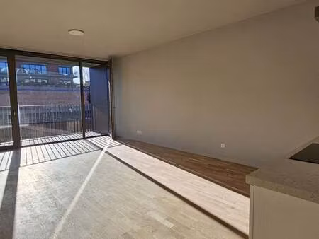 appartement à louer à anderlecht € 1.100 (llhmp) | zimmo