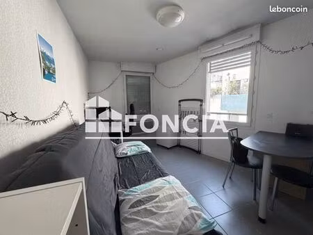 studio 1 pièce 20 m²