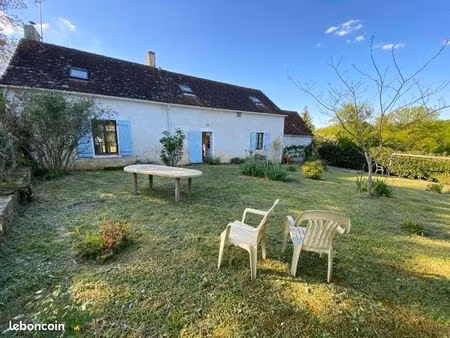 longère 4 pièces 139 m²