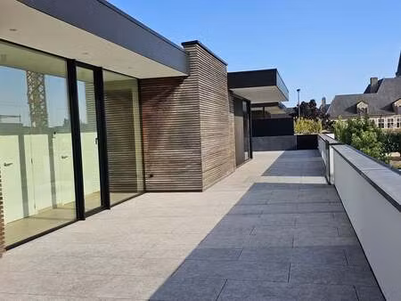 appartement à louer à bree € 1.500 (llgx3) | zimmo