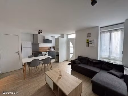 maison de ville meublée - 65m2