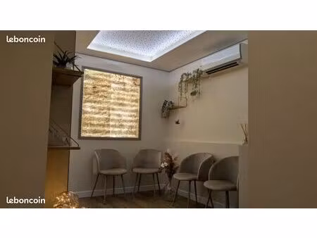 location local professionnel à l'année