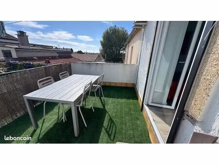 location appartement meublé + terrasse