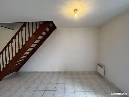 maison 3 pièces 80 m²