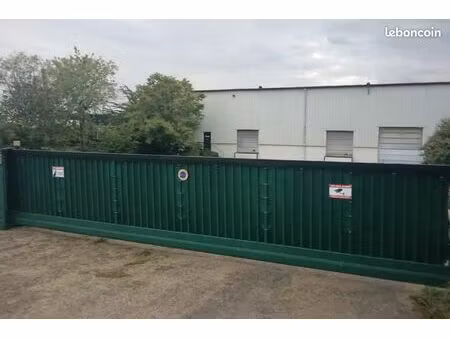 gardiennage / hivernage premium pour camping car  parking proche orléans