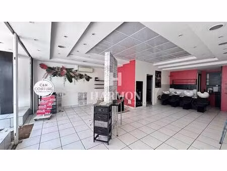 local commercial à louer