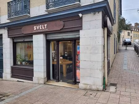 local commercial à louer