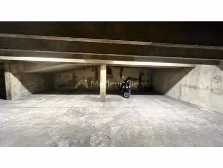 paris 10ème ... lot de 3 parkings couverts en sous-sol