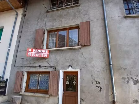 2 appartements 100m2 et 92 m2 environ