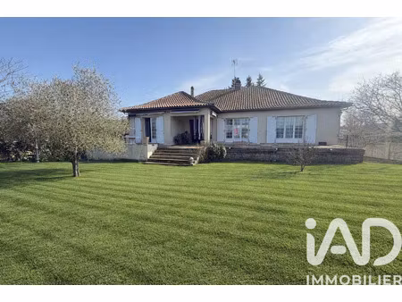 vente maison 8 pièces 246 m² le tallud (79200)