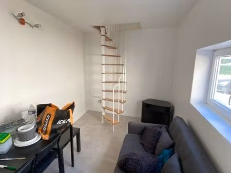 loue petite maison de ville