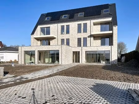 appartement te koop in ieper met 2 slaapkamers