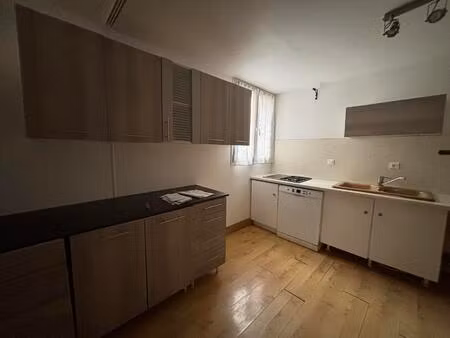 location appartement 6 pièces 122 m² à le neubourg (27110)