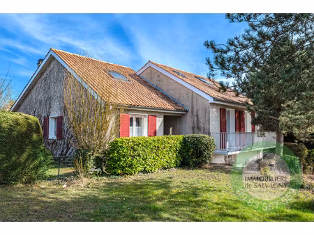 maison familiale au calme a renover