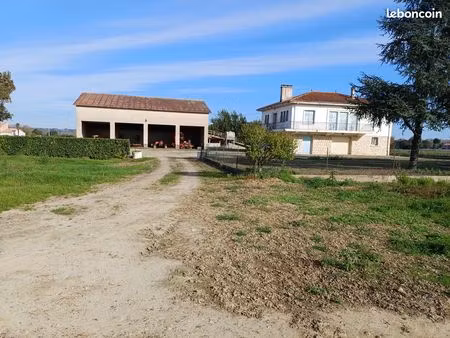 maison a la campagne proche agen