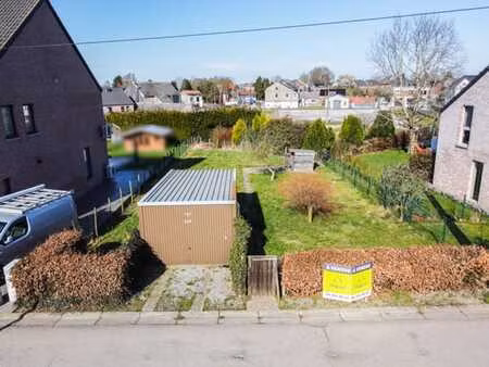 garage avec terrain à clavier !