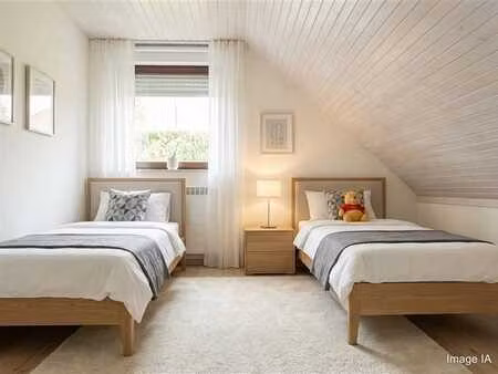 maison 4 façades à rénover sur beau terrain à meise