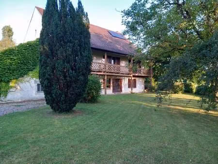 vente maison à dole (39100) : à vendre / 270m² dole