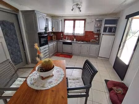 vente maison à milhac-de-nontron (24470) : à vendre / 161m² milhac-de-nontron