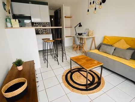 t2 meublé avec coin jardin - proche aquarium - location 11 juillet au 29 août