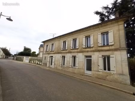 location maison 3 chambres 170m2 + dépendance à saillans