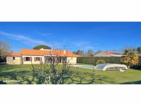 maison individuelle de plain pieds à vouillé 79230