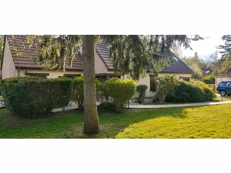 maison 7 pièces - 200 m²